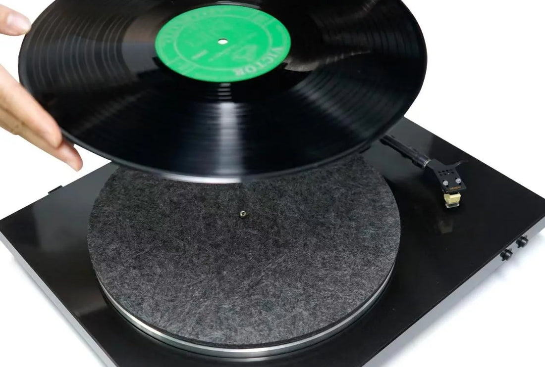 A Guide To Turntable Mats